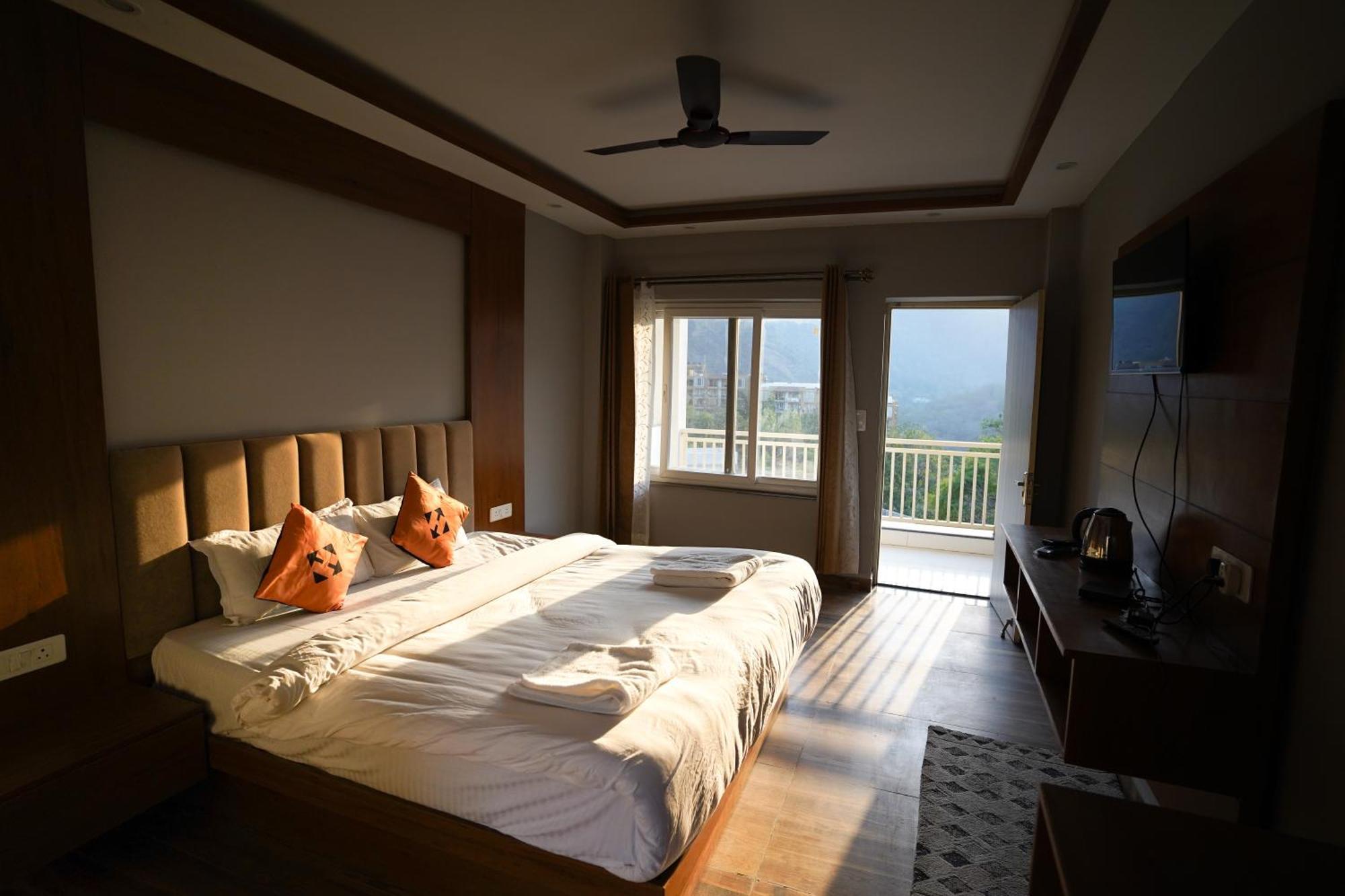 Hide-In Rishikesh, Laxman Jhula Hostel Luaran gambar